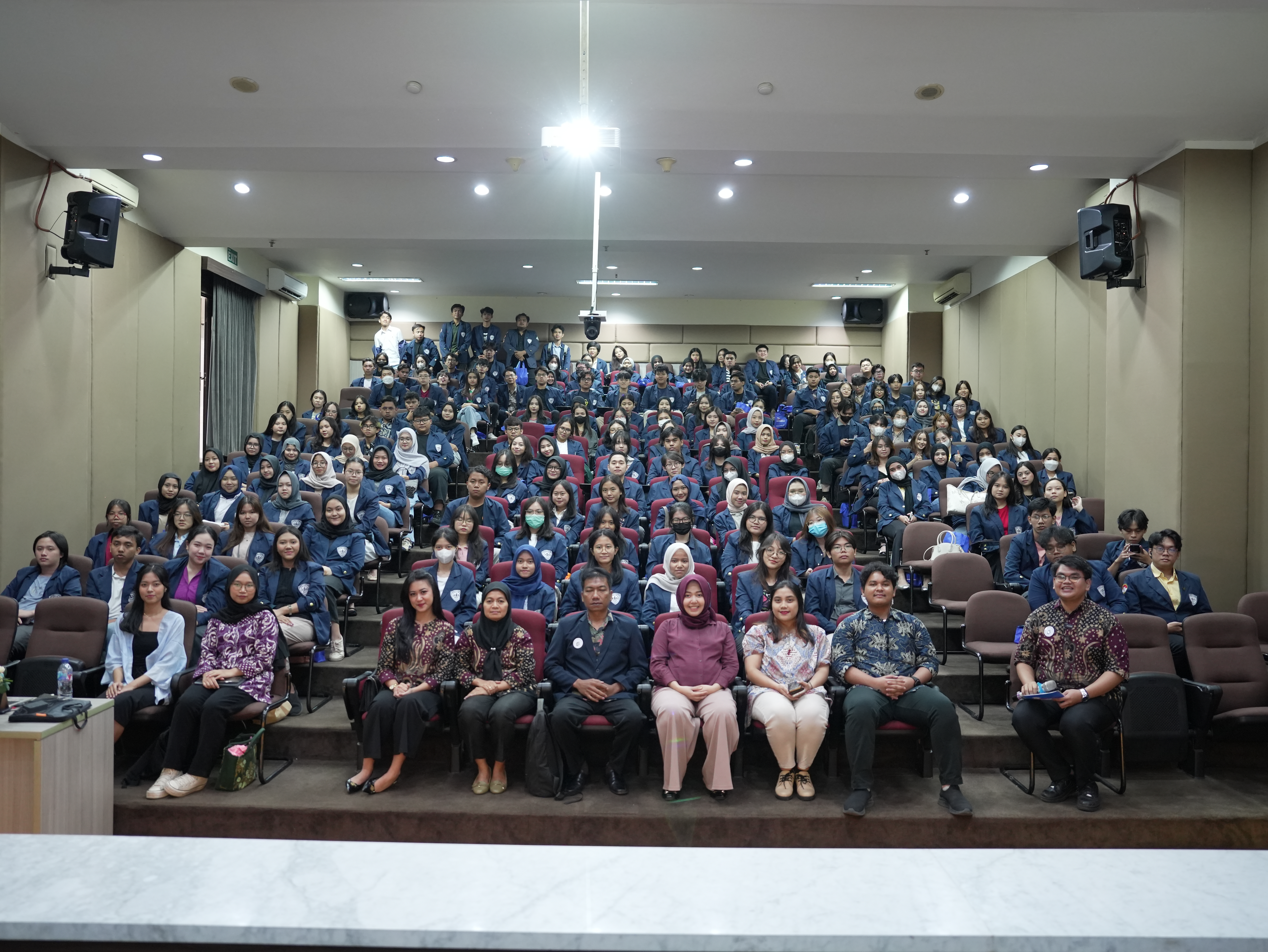 Universitas A