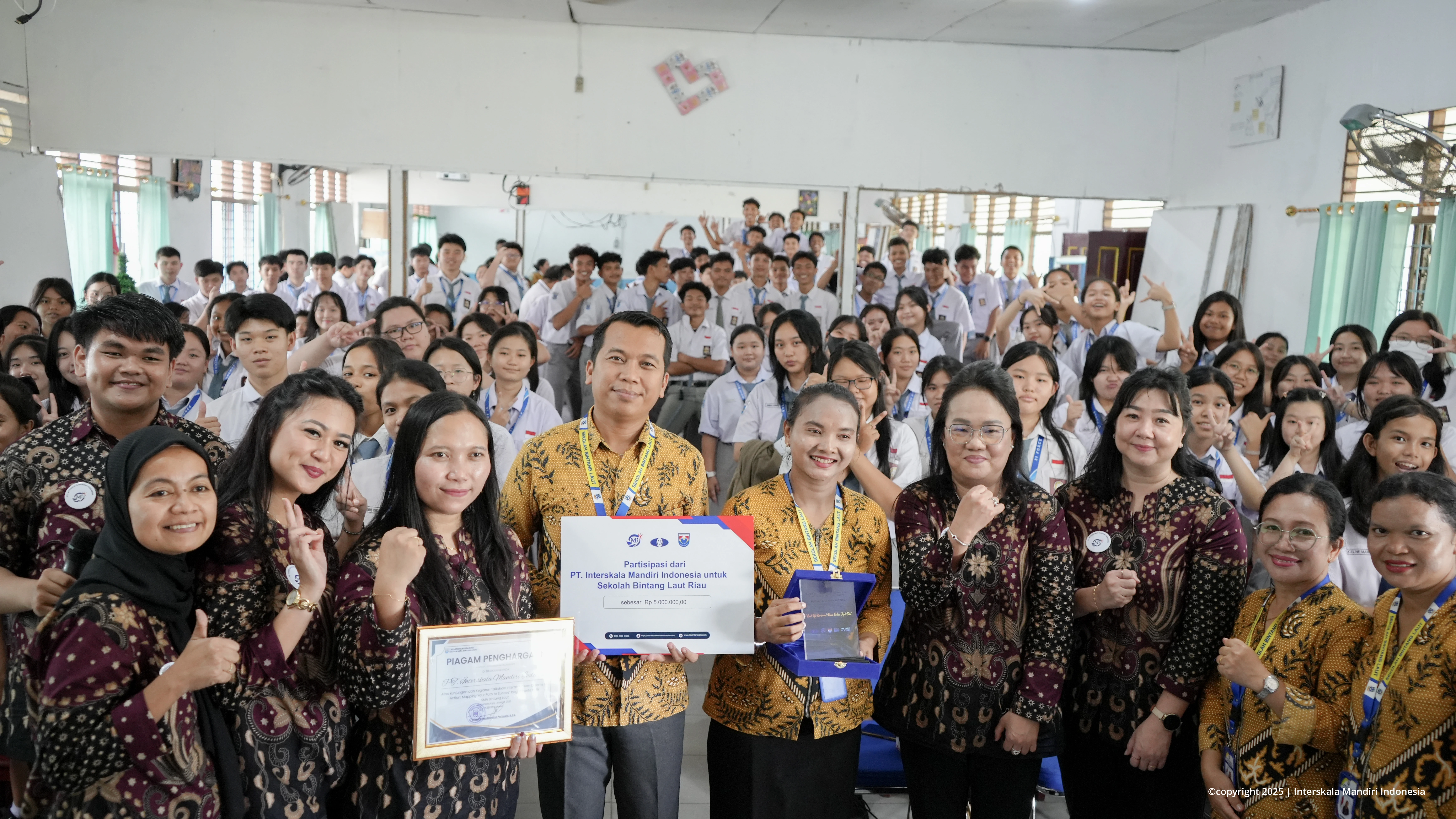 SMA Bintang Laut